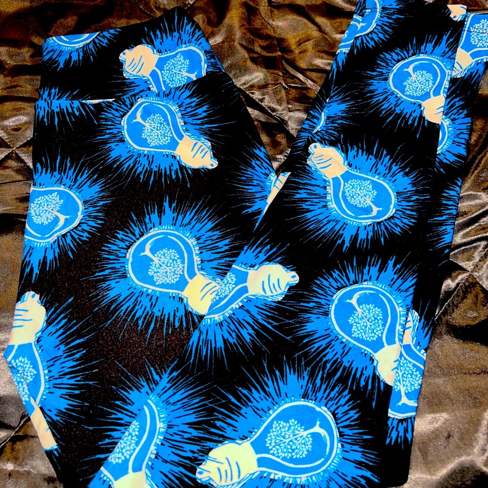 Lularoe Lightbulb Autism OS Leggings